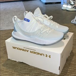 Brand New Under Armour Curry 5 “Ice Blue”